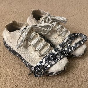 NOBULL women’s Wild Knit Runner- Wild Granite 6.5